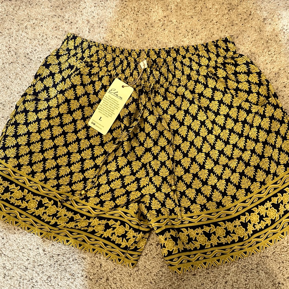 Elan Blue Yellow loose fitting shorts with Pattern NWT Size L